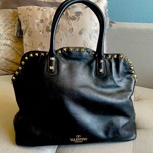 Authentic Valentino Garavani Rockstud